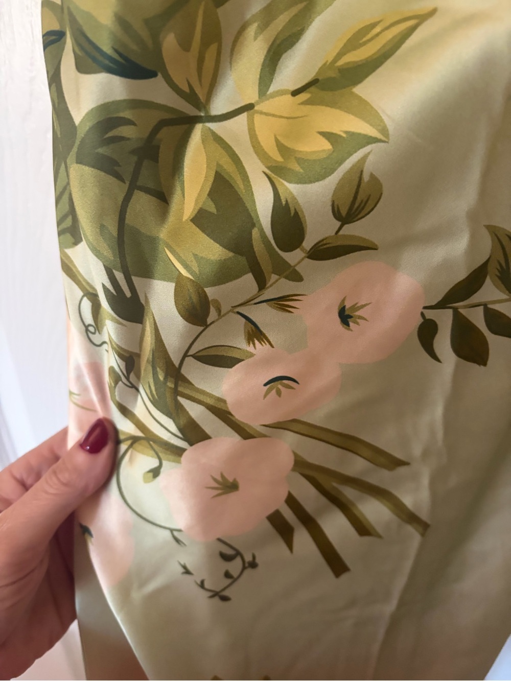 NWT Few Moda Roslyn Silk Dress in Mint Blossom. Size M - Picture 10 of 12